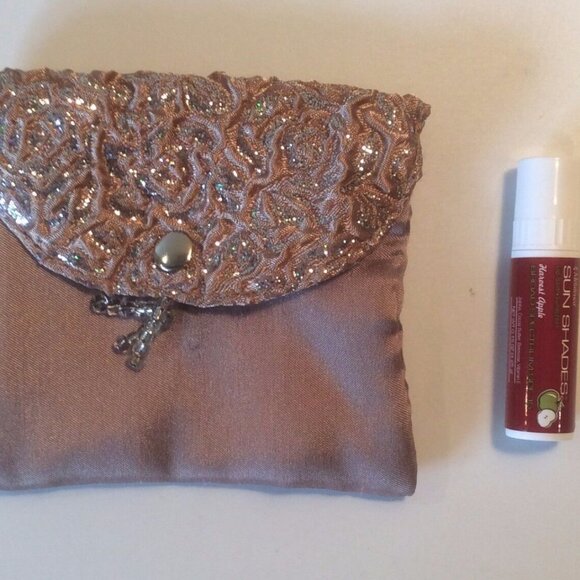 Clutch Purse Bundle Skin Care Wedding Lipstick Evening Coin Pouch Hair Towel - Picture 2 of 11